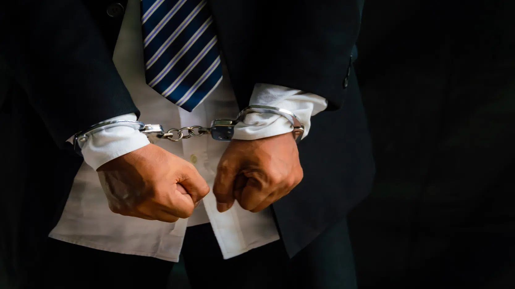 Former Australian financial services firm sentenced for stock and foreign exchange losses